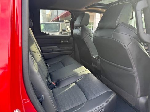 Certified 2024 Toyota Tacoma TRD Off-Road w/ TRD Off Road Premium Package AWD/4WD image 10