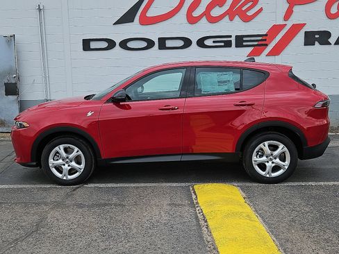 New 2025 Dodge Hornet GT image 2