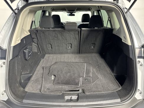 Certified 2023 Nissan Rogue SV image 34