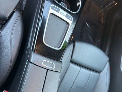 Used 2025 Mercedes-Benz CLA 250 image 23