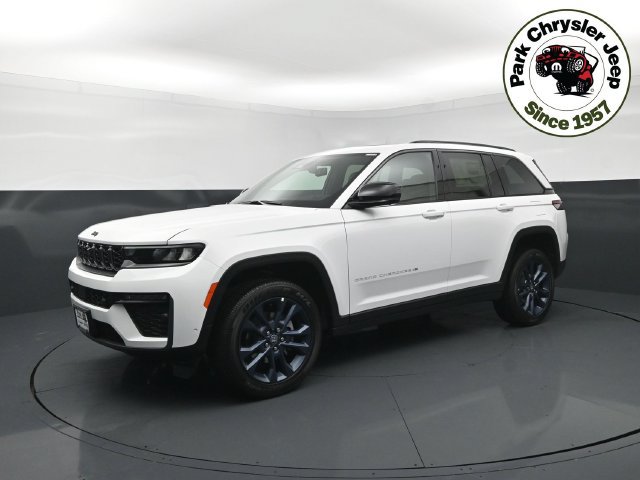 New 2026 Jeep Grand Cherokee Limited AWD/4WD image 2
