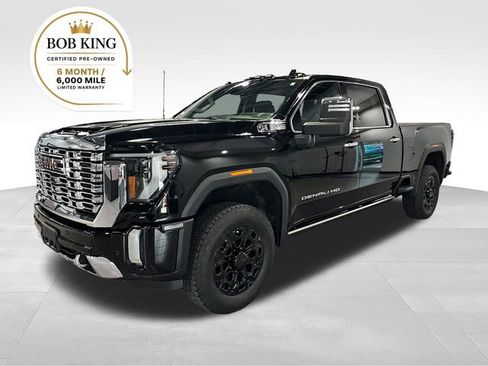 Used 2025 GMC Sierra 2500 Denali w/ Technology Package AWD/4WD image 1