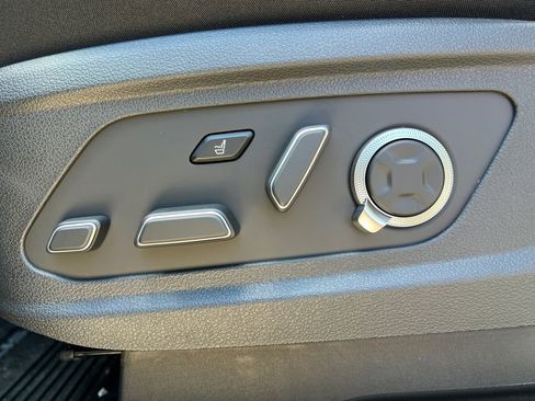 New 2025 Hyundai Palisade Calligraphy image 18