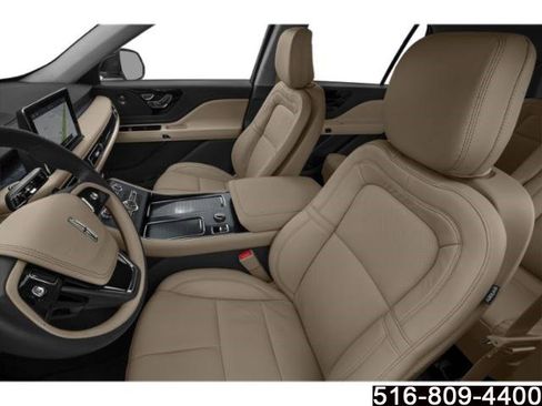 Used 2022 Lincoln Aviator Reserve w/ Equipment Group 201A AWD/4WD image 10