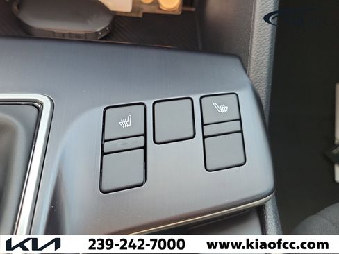 New 2026 Kia Sportage LX w/ LX Convenience Package FWD image 28