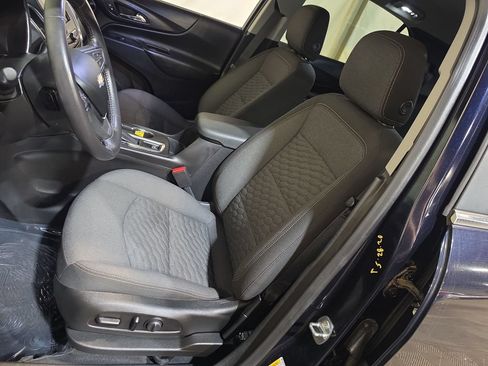 Used 2021 Chevrolet Equinox LT w/ Driver Convenience Package FWD image 13