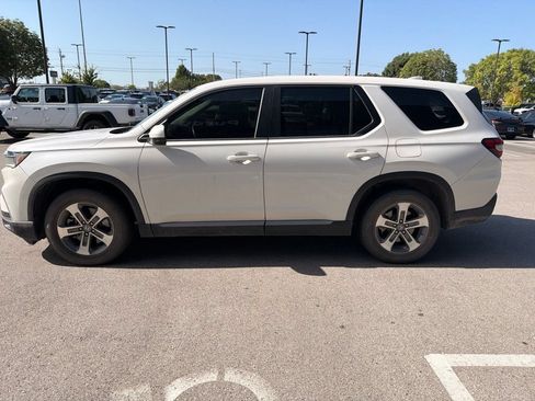 Used 2023 Honda Pilot EX-L image 11
