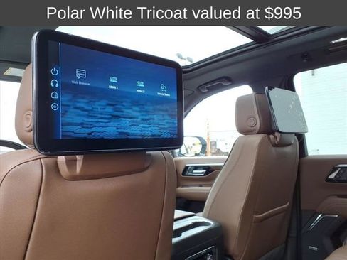 New 2026 Chevrolet Suburban High Country image 8