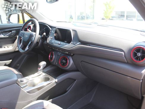 Used 2022 Chevrolet Blazer RS FWD image 28