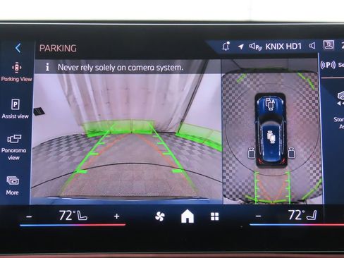 Certified 2025 BMW X1 xDrive28i w/ Premium Package image 14