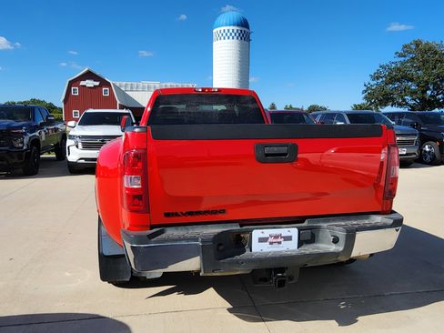Used 2011 Chevrolet Silverado 3500 W/T image 6