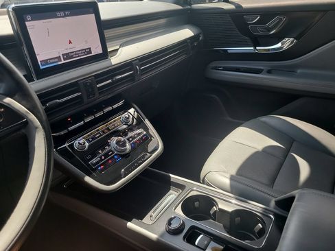 Used 2020 Lincoln Corsair FWD image 19