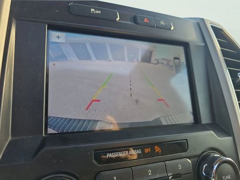 Used 2018 Ford F150 Lariat image 16