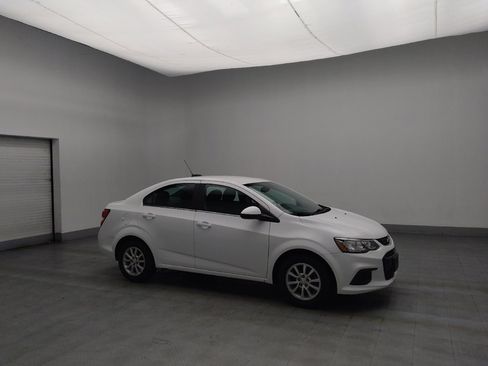 Used 2018 Chevrolet Sonic LT image 11