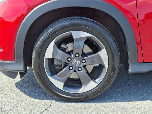 Used 2018 Honda HR-V EX image 9