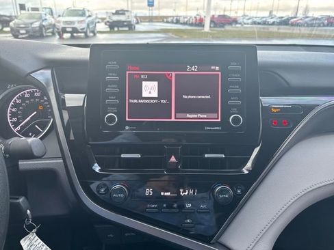 Used 2023 Toyota Camry LE image 19