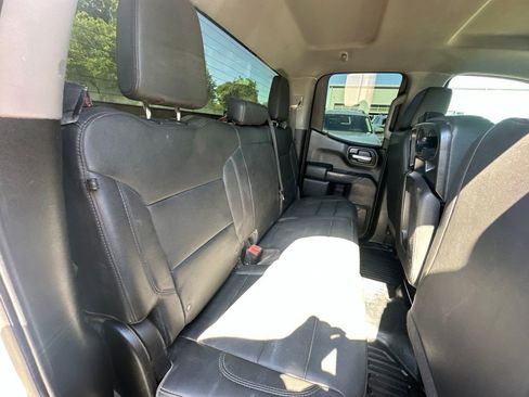 Used 2022 Chevrolet Silverado 1500 W/T w/ WT Value Package AWD/4WD image 11