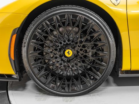 Used 2022 Ferrari SF90 Spider AWD/4WD image 14