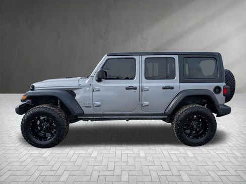 Used 2019 Jeep Wrangler Unlimited Sport S image 6