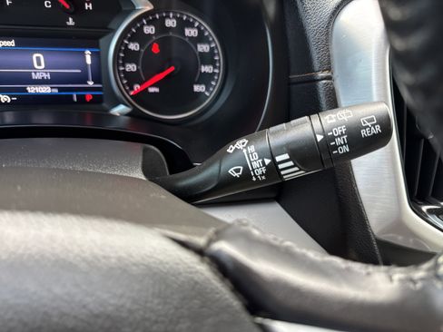 Used 2020 GMC Terrain SLE w/ LPO, Floor Liner Package image 31