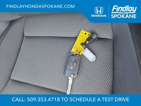 Used 2016 Volkswagen Golf S FWD image 19