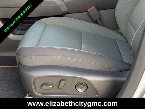 New 2026 GMC Terrain AT4 w/ Technology Package II image 21