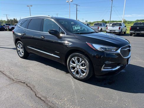 Used 2021 Buick Enclave Avenir w/ Avenir Technology Package AWD/4WD image 7