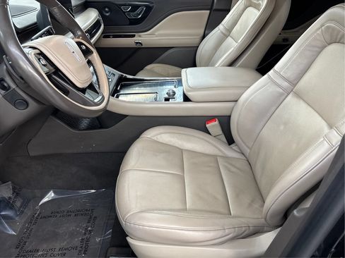 Used 2023 Lincoln Aviator Reserve w/ Equipment Group 201A AWD/4WD image 13