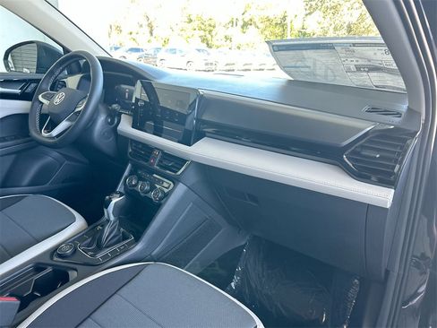 New 2026 Volkswagen Taos S image 37