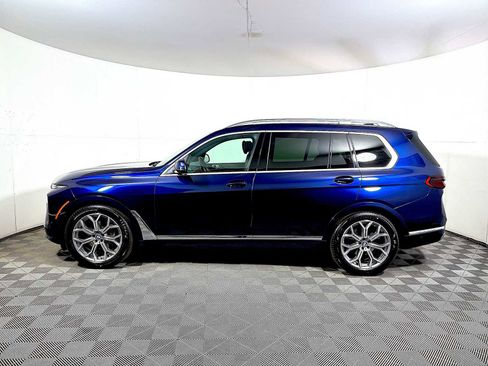 Certified 2024 BMW X7 xDrive40i w/ Premium Package AWD/4WD image 4