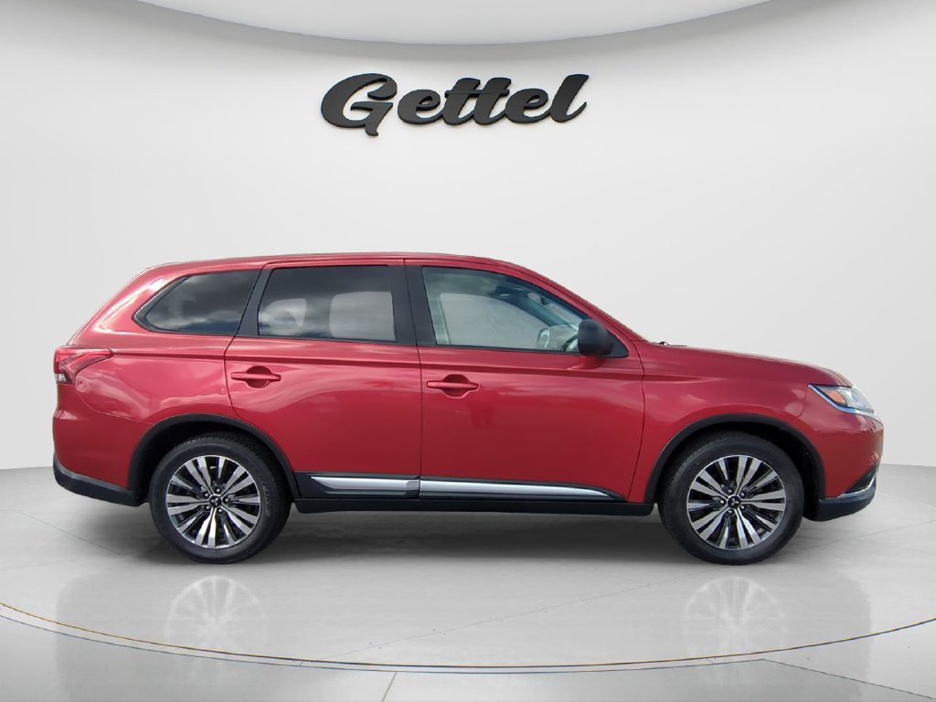 Used 2019 Mitsubishi Outlander ES FWD image 4