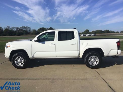 Used 2022 Toyota Tacoma SR image 7