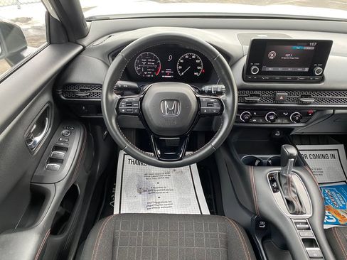 Certified 2023 Honda HR-V Sport image 17
