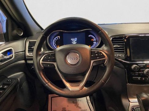 Used 2019 Jeep Grand Cherokee Altitude image 13
