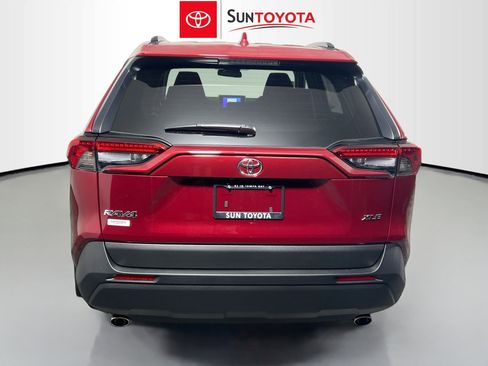 New 2025 Toyota RAV4 XLE image 5
