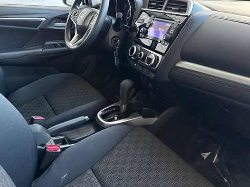 Used 2016 Honda Fit LX image 32