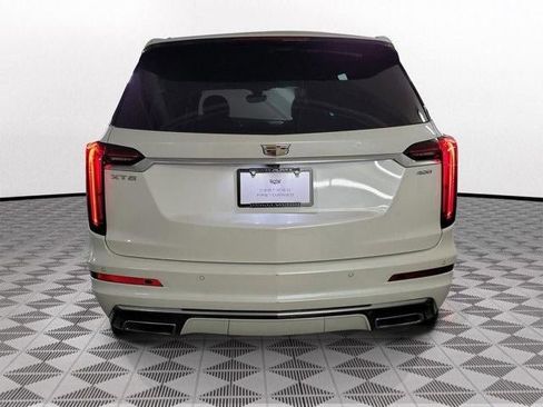 Certified 2023 Cadillac XT6 Premium Luxury image 4