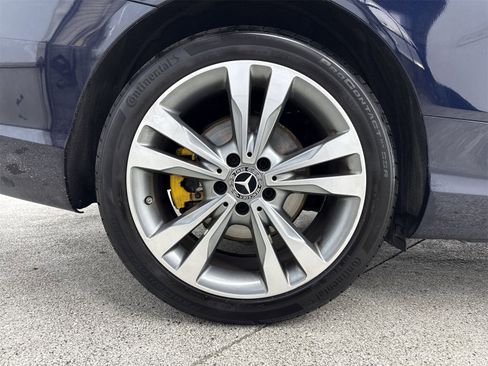 Used 2017 Mercedes-Benz C 300 Coupe image 35