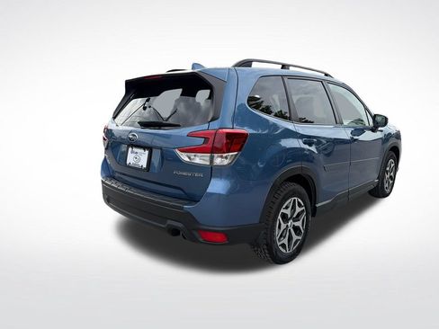 Used 2021 Subaru Forester Premium AWD/4WD image 14