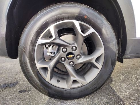 New 2026 Chevrolet Trax LT image 8