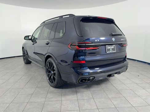 New 2026 BMW X7 M60i image 3