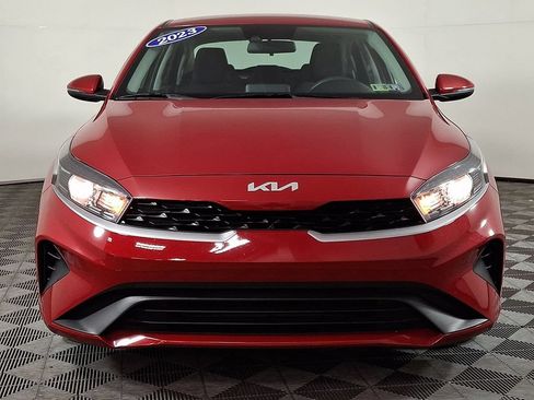 Used 2023 Kia Forte LXS w/ LXS Technology Package FWD image 5