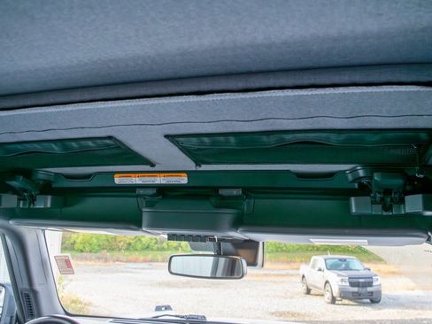 Used 2022 Ford Bronco Black Diamond image 37