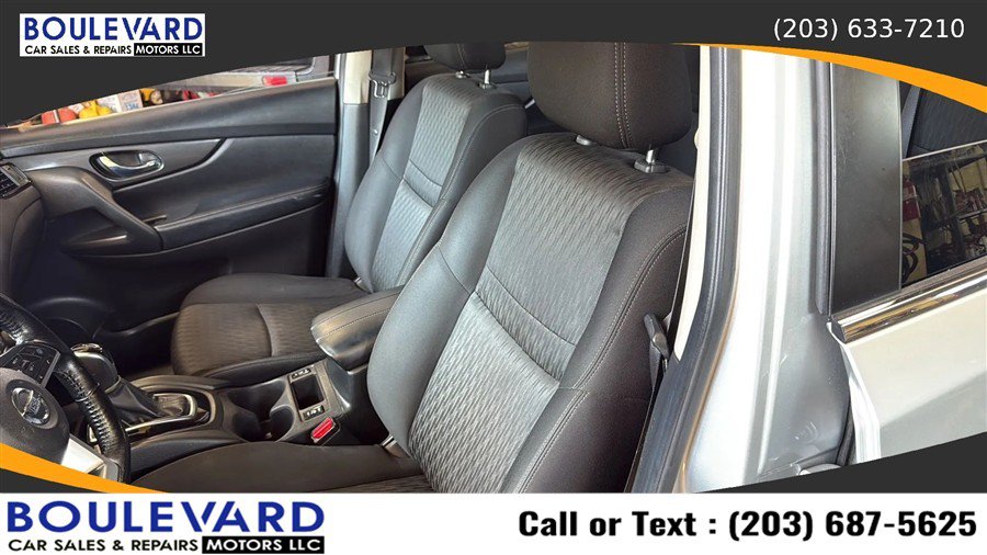 Used 2020 Nissan Rogue SV w/ Sun & Sound Touring Package AWD/4WD image 30