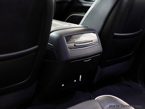 Used 2021 Cadillac Escalade ESV Premium Luxury w/ Driver Assist Tech Package AWD/4WD image 14