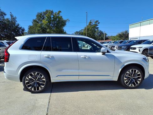 New 2026 Volvo XC90 T8 Core w/ Protection Package Premier image 8