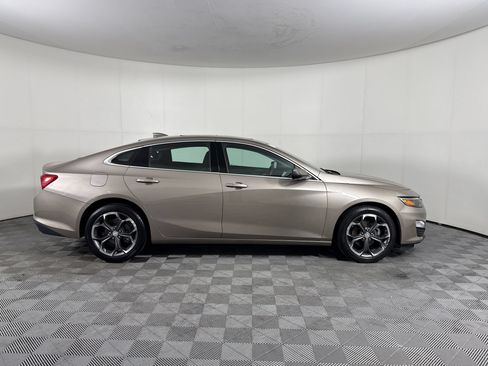 Used 2023 Chevrolet Malibu LT FWD image 8