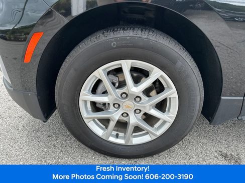 Used 2024 Chevrolet Equinox LT FWD image 9