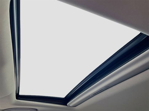 Used 2024 INFINITI Q50 Luxe w/ Cargo Package image 22