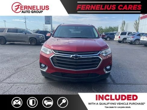 Used 2020 Chevrolet Traverse LT w/ Driver Confidence II Package AWD/4WD image 4